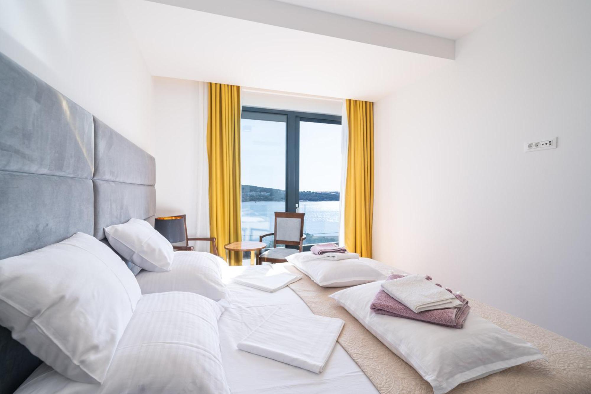 Apartment Laurus Five Stars ดูบรอฟนิก ภายนอก รูปภาพ